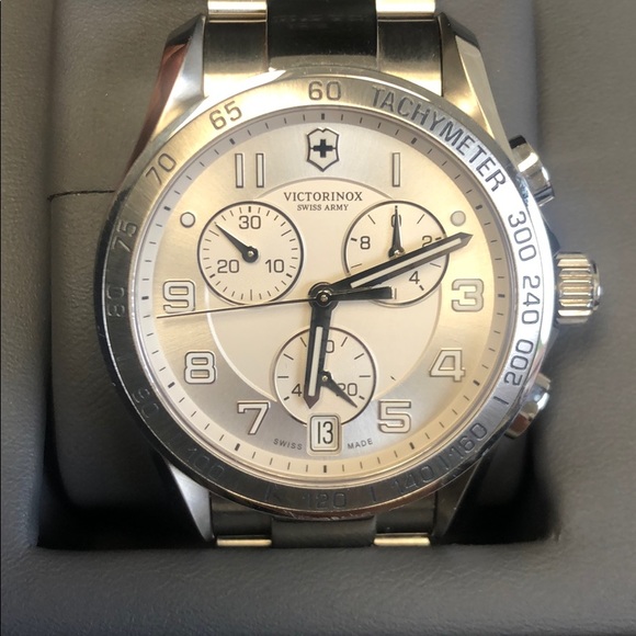 Victorinox 241499 Clearance